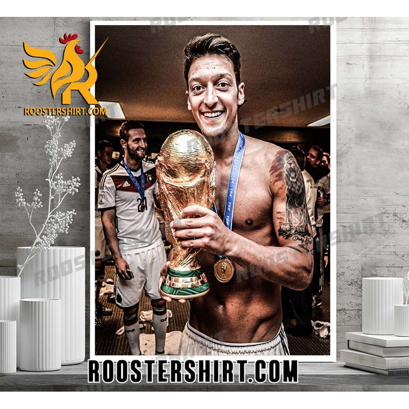 Mesut Ozil has officially retired from professional football at the age of 34 Poster Canvas - Roostershirt.jpg