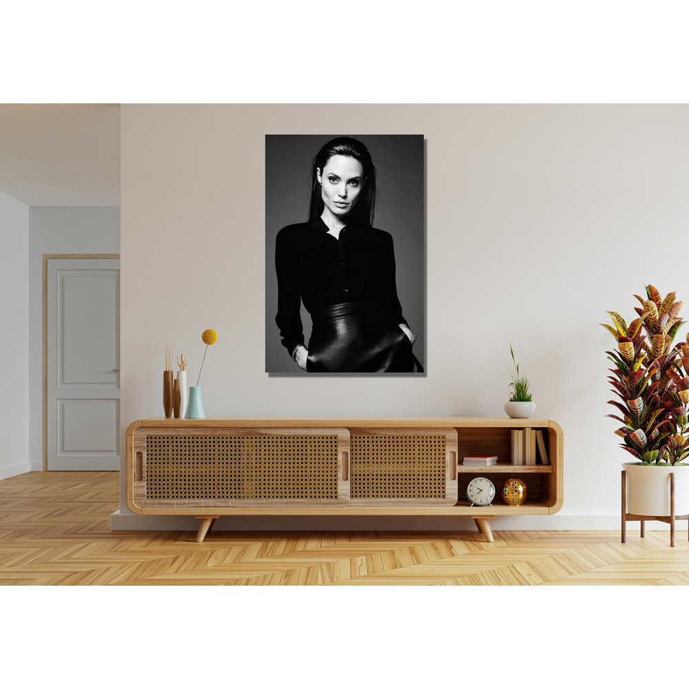 Angelina Jolie Ready To Hang Canvas,Angelina Jolie Print, Black And White,Wall Art Living Room,Decor Art,Famous Woman,Angelina Jolie Poster 2.jpg