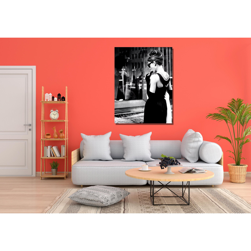 Audrey Hepburn Ready To Hang Canvas, Vintage Movie Poster, Audrey Hepburn Poster, Old Hollywood Decor, Black And White, Antique Photos Art.jpg