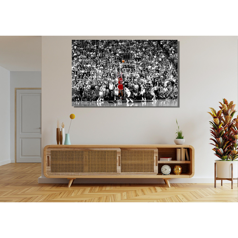 Michael Jordan Last Shot Ready To Hang Canvas,Jordan Last Shot Poster,Gift for Basketball Lover,Chicago Bulls Fan Gift,Black and White Shot.jpg