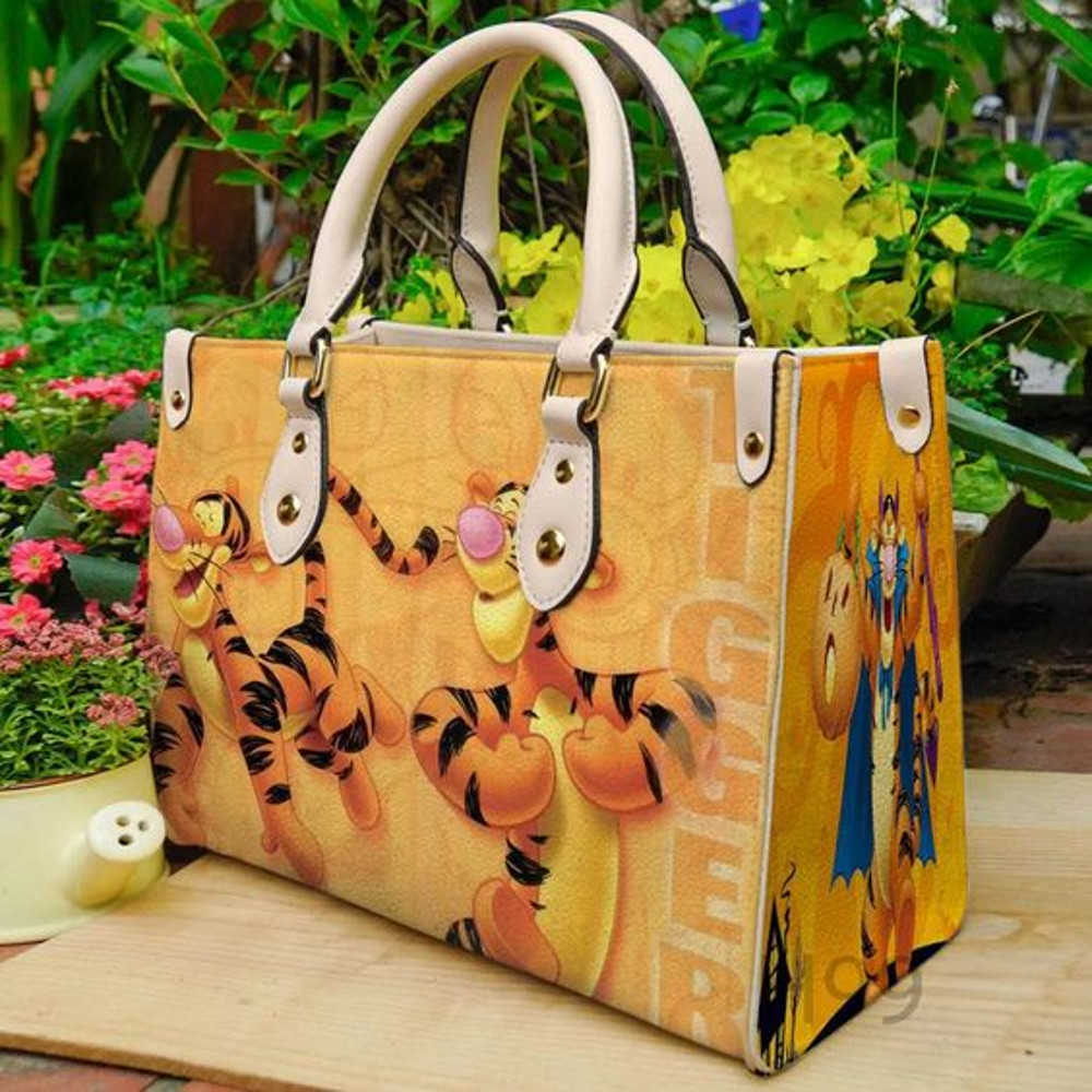 Tigger luxury handbag leather bag for women.jpg