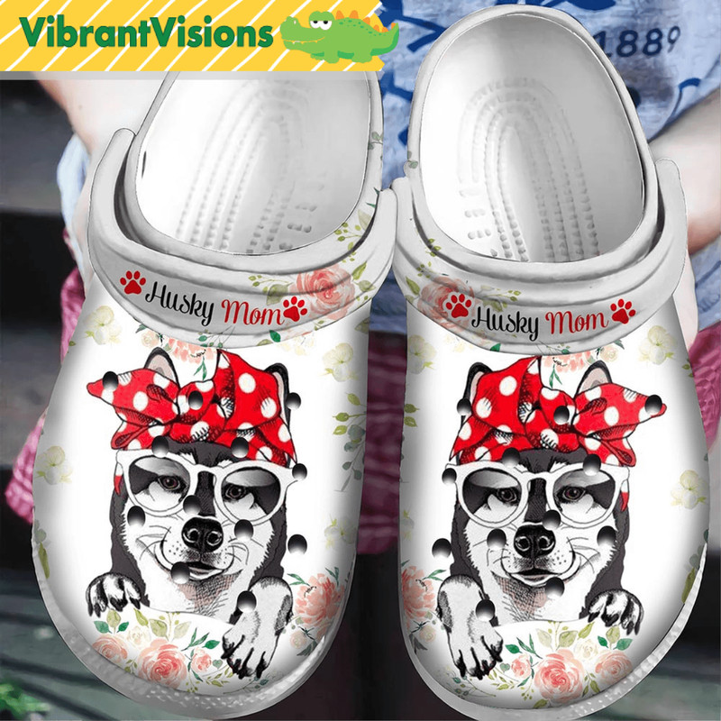 Husky Mom Crocs 0