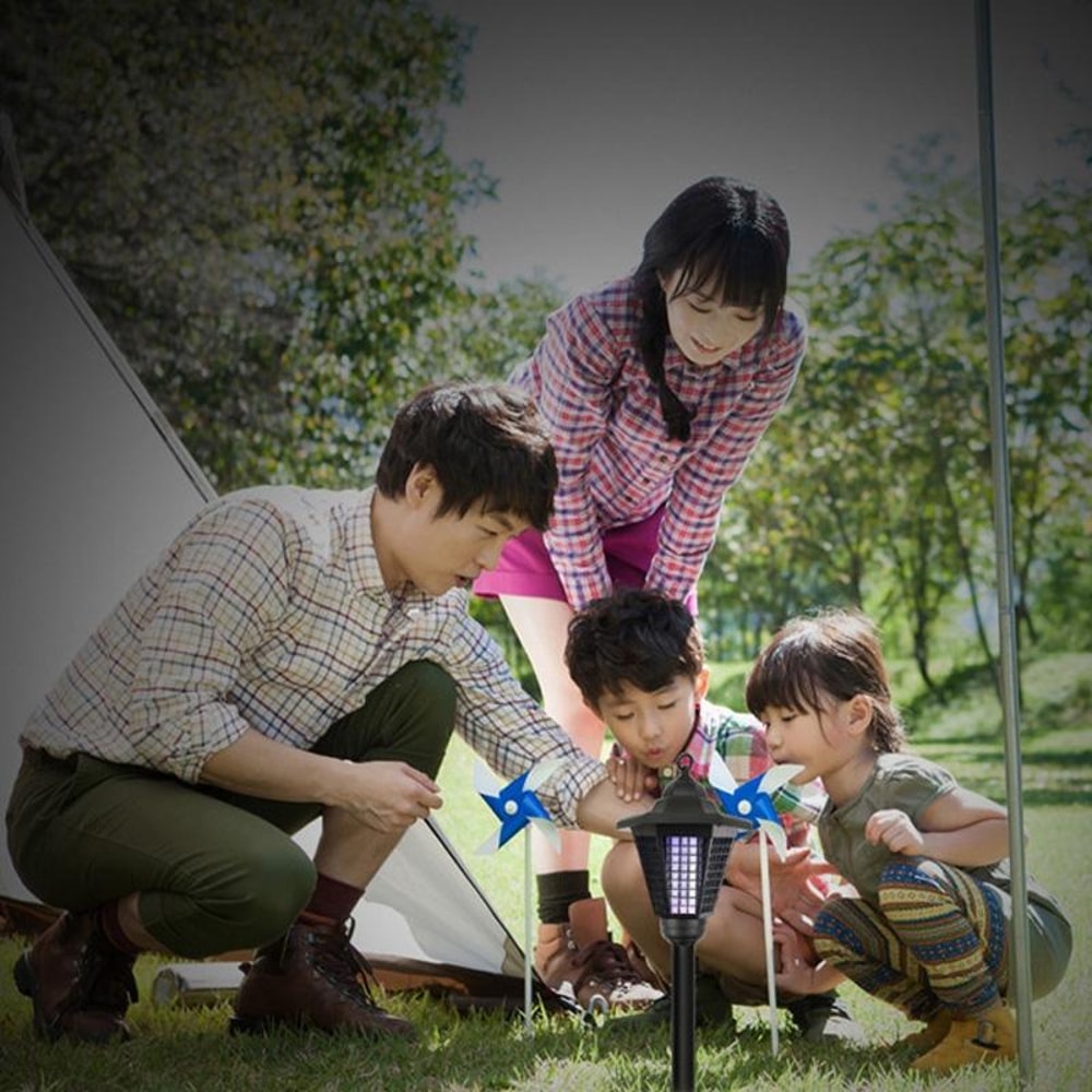 Solar Mosquito Killer Garden Light Waterproof Outdoor UV Bug Zapper Lamp 7