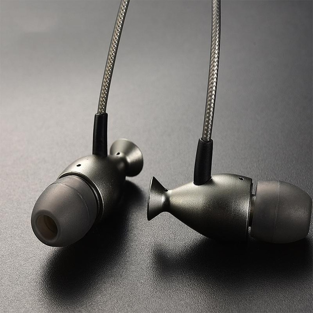 QKZ DM2 In Ear Sports Earbuds With Mic And Deep Bass Sound 5