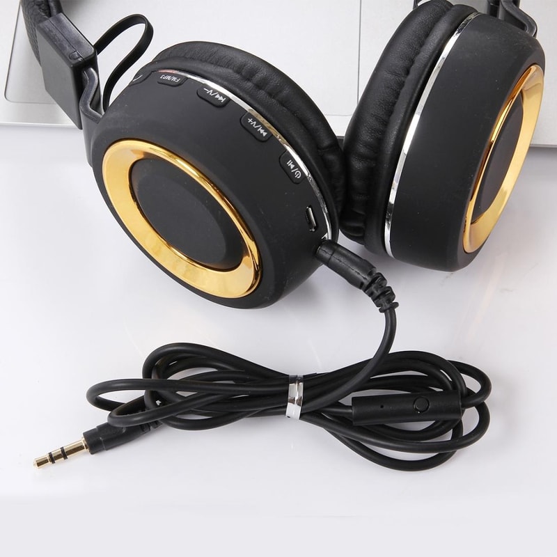 SH 18 Wireless Bluetooth Headphones With FM Radio TF Card Foldable Stereo Headset 2