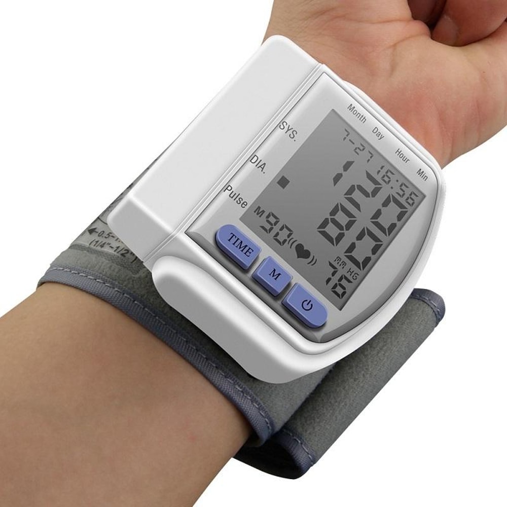 CK 102S Digital Wrist Blood Pressure Monitor With Heart Rate Tracking And Large LCD Display 2