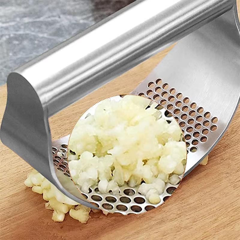 Heavy Duty Curved Stainless Steel Garlic Press Professional Kitchen Garlic Crusher Tool 3