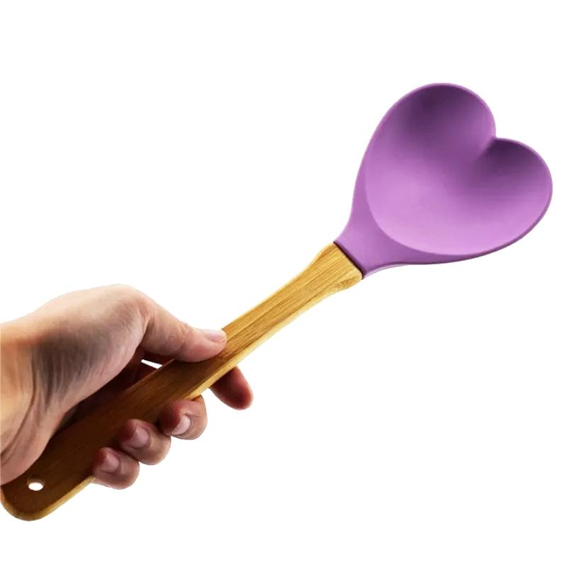 Premium Heart Shaped Silicone Spatula Heat Resistant Nonstick Silicone Spatula For Baking Cooking 4