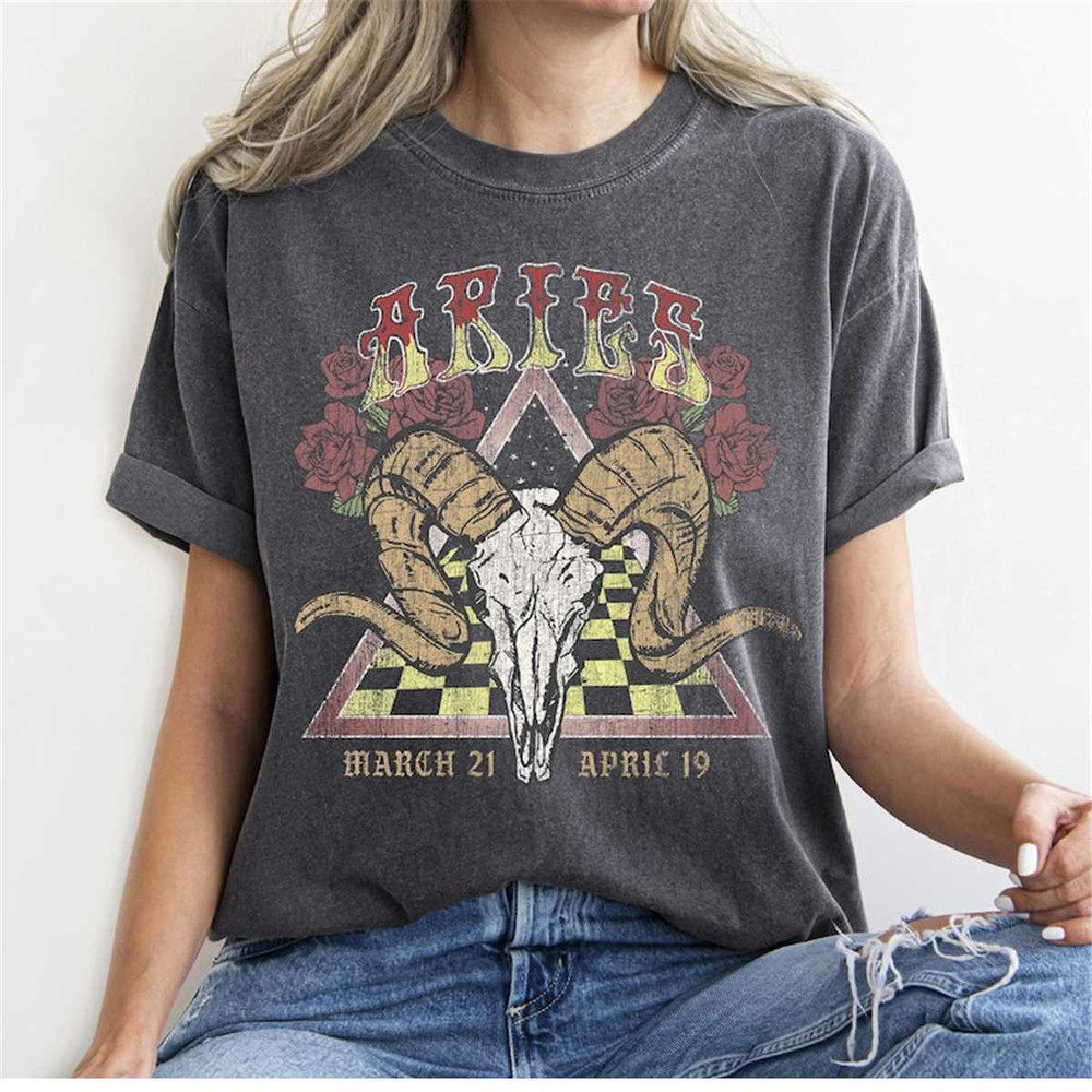 MR-2322024181048-aries-zodiac-vintage-tee-celestial-aries-shirt-oversized-tee-astrology-horoscope-birthday-gift-gift-for-her-comfort-colors-image-1.jpg