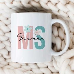 personalized farmer's initials, custom mug for agronomists, blue floral text, nature lover, garden owner, employee appre