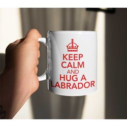 labrador mug gift - keep calm and hug a - nice fun cute retro style novelty cup present