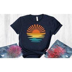retro sunset rays wavy t-shirt, vintage shirt, sunshine