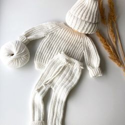 newborn knitted outfit Newborn prop set sweater pants hat. Knitted Newborn photo props