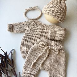 Knitted newborn sweater and hat with pompon and short pants newborn props. Knitted Newborn photo props