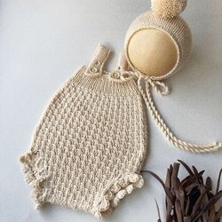 knitted romper and bonnet with pompon. Knitted Newborn photo props