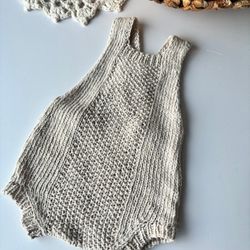 Linen Romper for newborn. Newborn photo props. Knitted props.