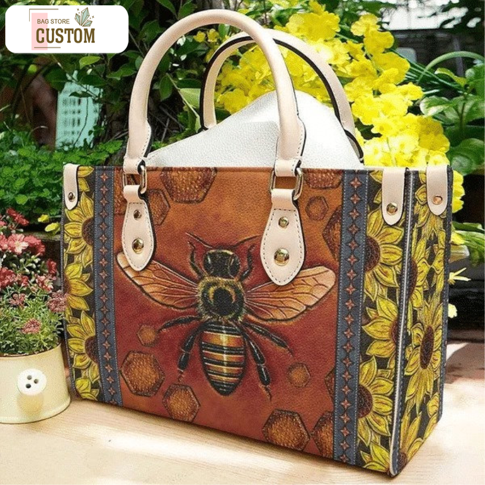 Beekeeping Leather Bag,Women Beekeeping Leather Handbag,Crossbody Bag,Personalized Leather bag,Shoulder Handbag,Handmade bag, Bee handbag.jpg