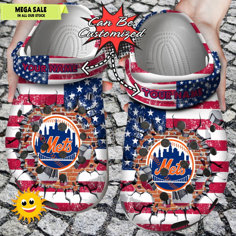 Baseball Crocs Personalized NY Mets American Flag Breaking Wall Clog Shoes - 365crocs 1.jpg
