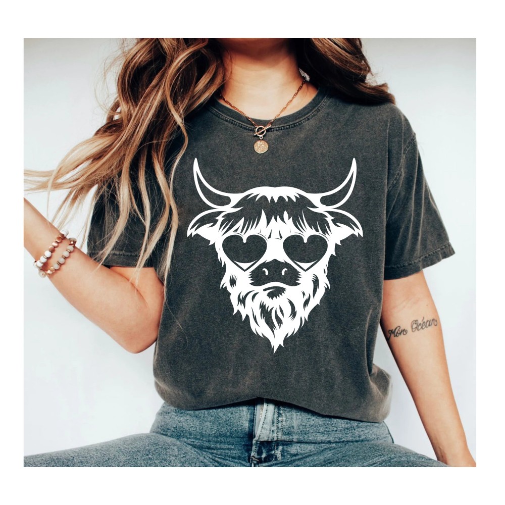 Highland Cow Shirt, Western Shirt, Country Shirt, Cow T-shirt, Farm Shirt, Country Music, Cowgirl Shirt, Southern Shirt Rodeo Shirt Boho Tee.jpg