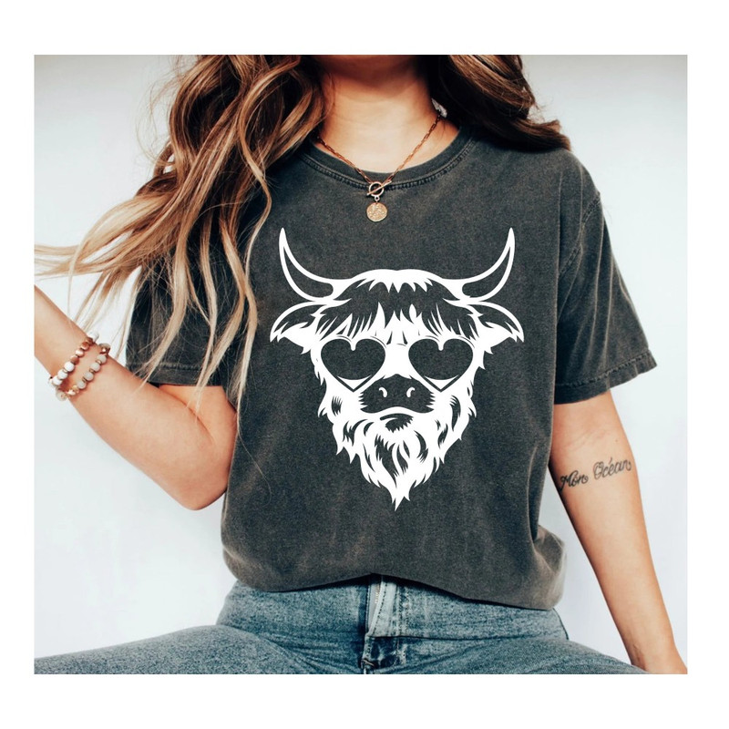 Highland Cow Shirt, Western Shirt, Country Shirt, Cow T-shirt, Farm Shirt, Country Music, Cowgirl Shirt, Southern Shirt Rodeo Shirt Boho Tee.jpg