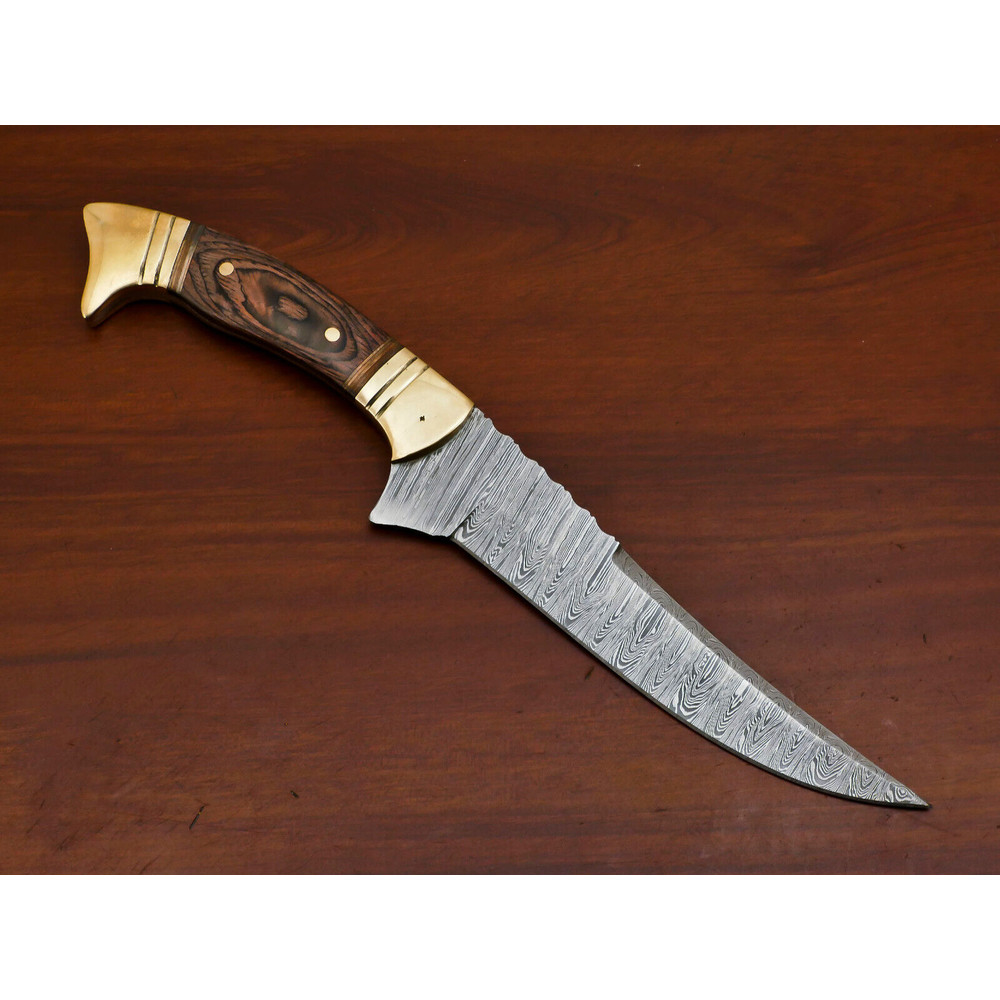 Damascus Knife.jpg