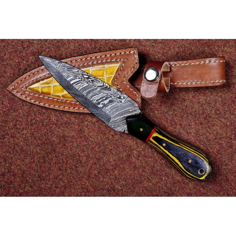 Damascus Dagger Knife.jpg