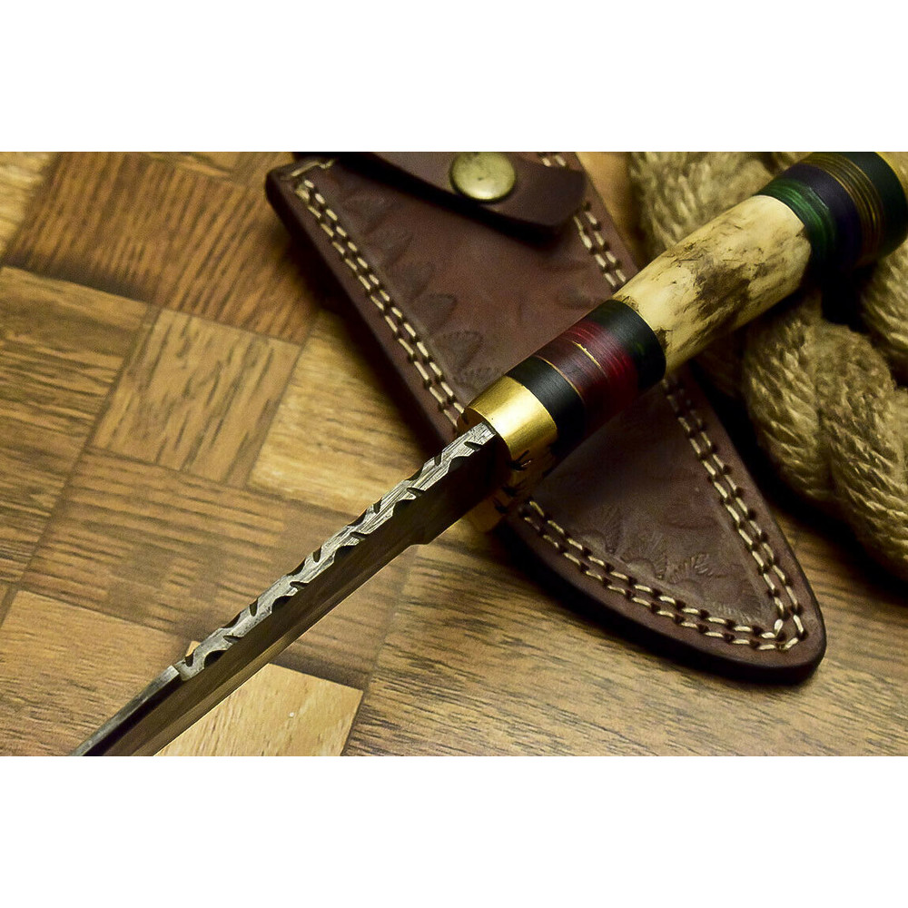 Damscus Steel Blade.jpg