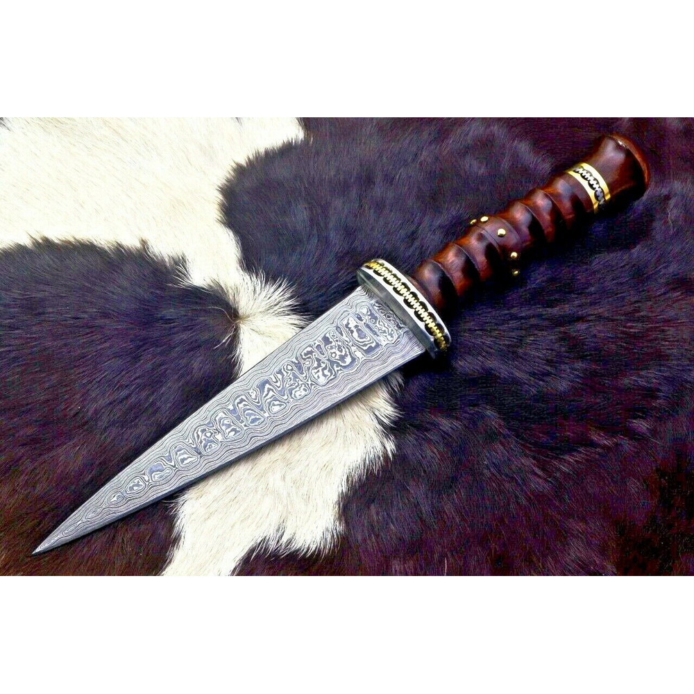 Fixed Blade Knife.jpg