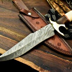 Beautifull Custom Handmade Damascus Steel Blade Bowie Hunting Knife,