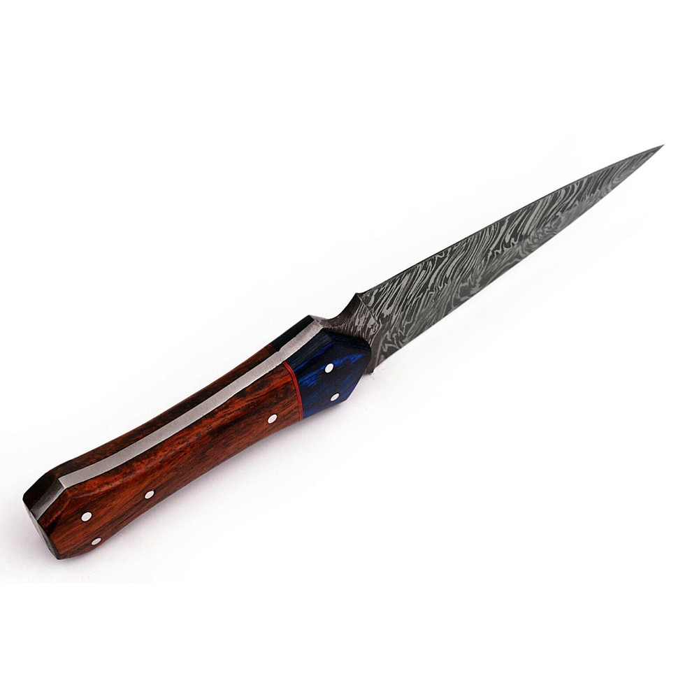 Damascus Steel Knife.jpg