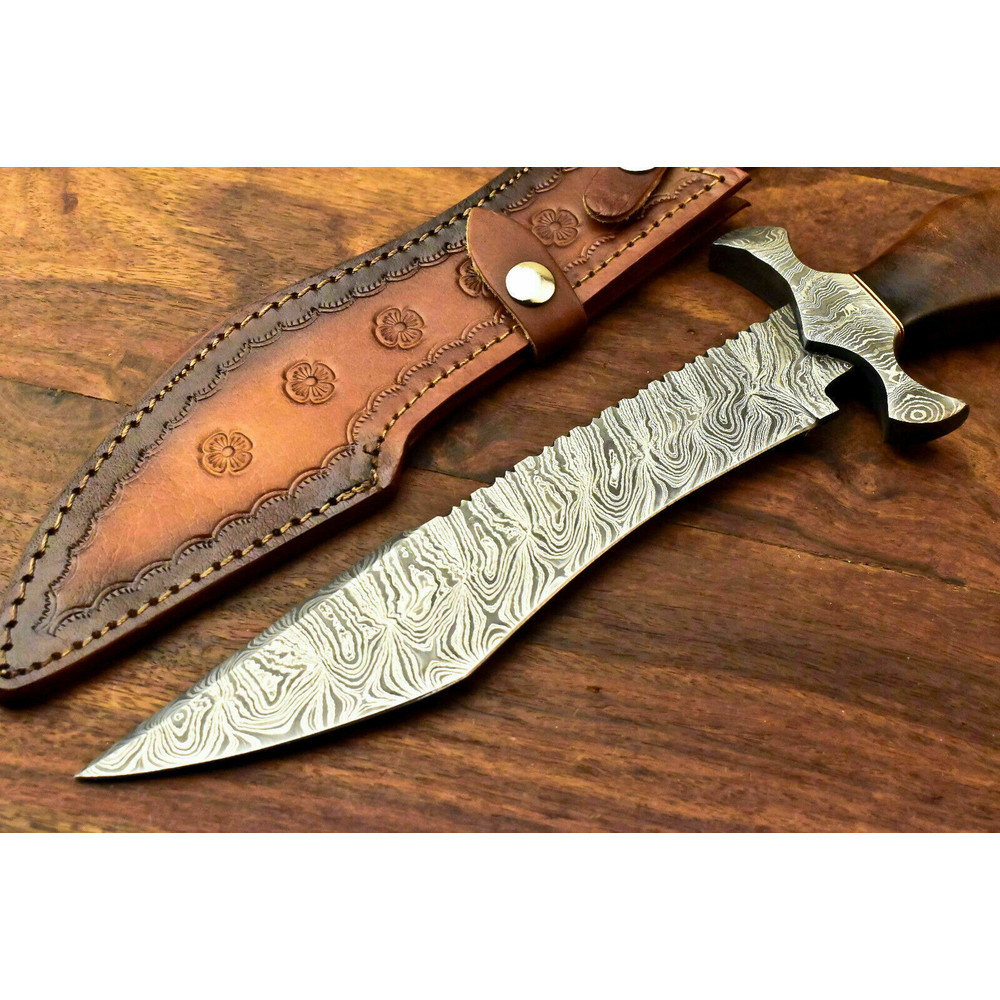 Damascus Knife.jpg