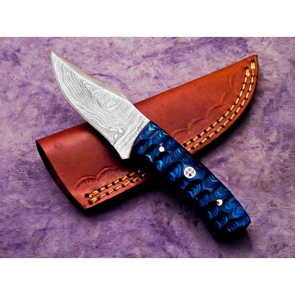 Damascus Steel Knife.jpg