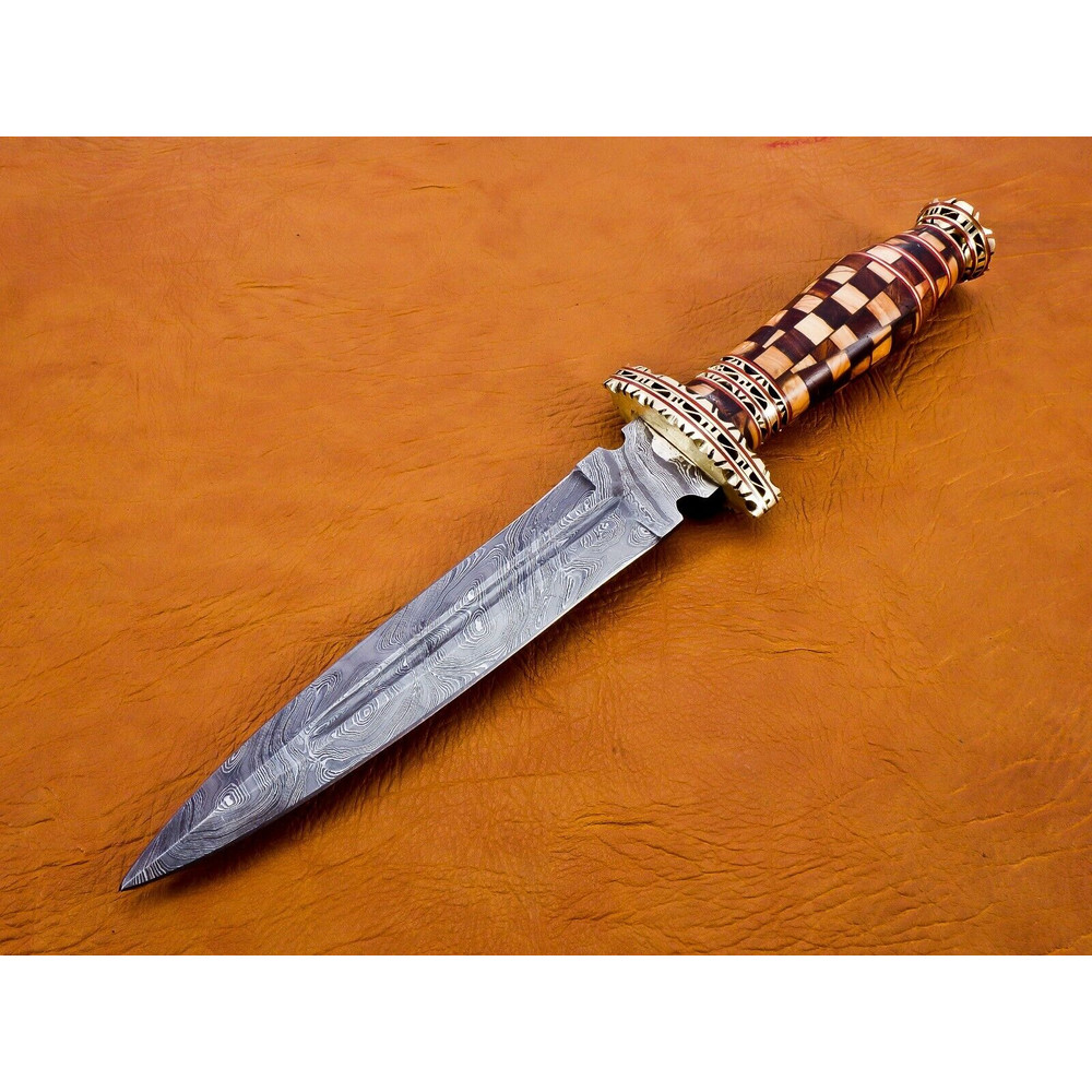 Handmade Hunting Knife.jpg