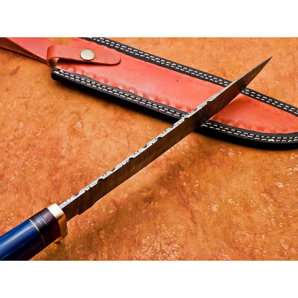 Damascus Blade Knife.jpg