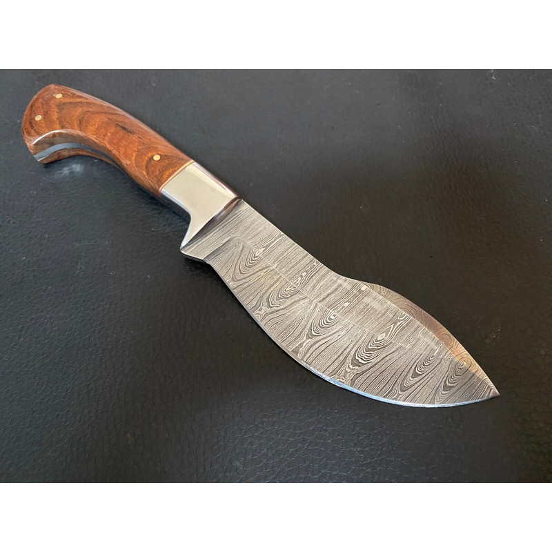 Damascus Knife.jpg