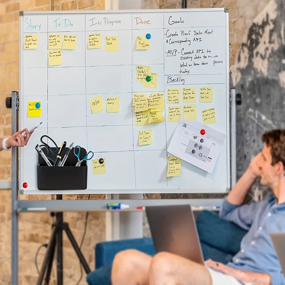 Multifunctional Black Plastic Mini Magnetic Whiteboard Pen Holder Chalk Crayon Storage Box For Desk 1