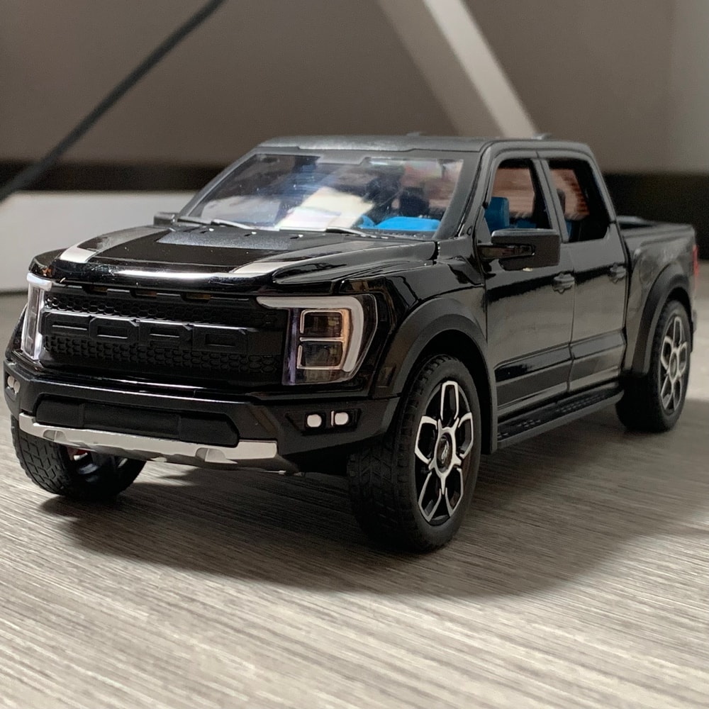 Alloy Diecast Ford Raptor F150 Pickup Truck Toy Car, Doors Opened Pull Back, Sound and Light Model Car for Boys