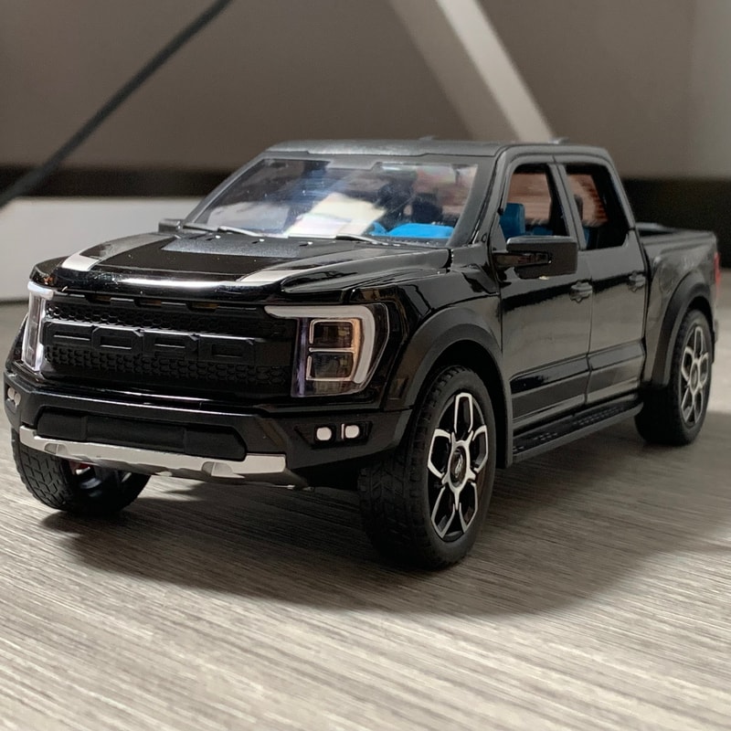 Alloy Diecast Ford Raptor F150 Pickup Truck Toy Car, Doors Opened Pull Back, Sound and Light Model Car for Boys