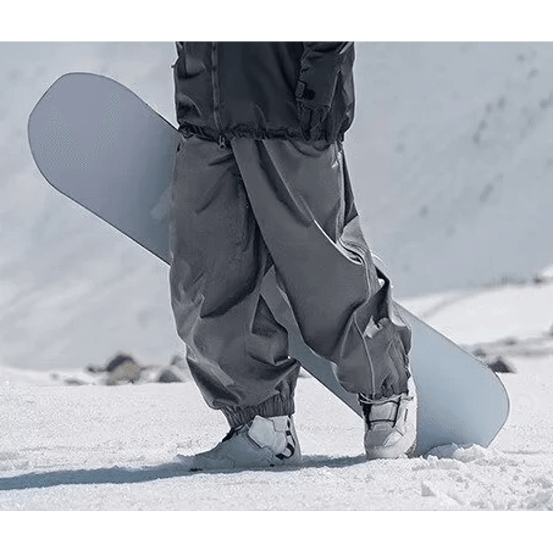 waterproof ski pants suitable for skiing and snowboarding