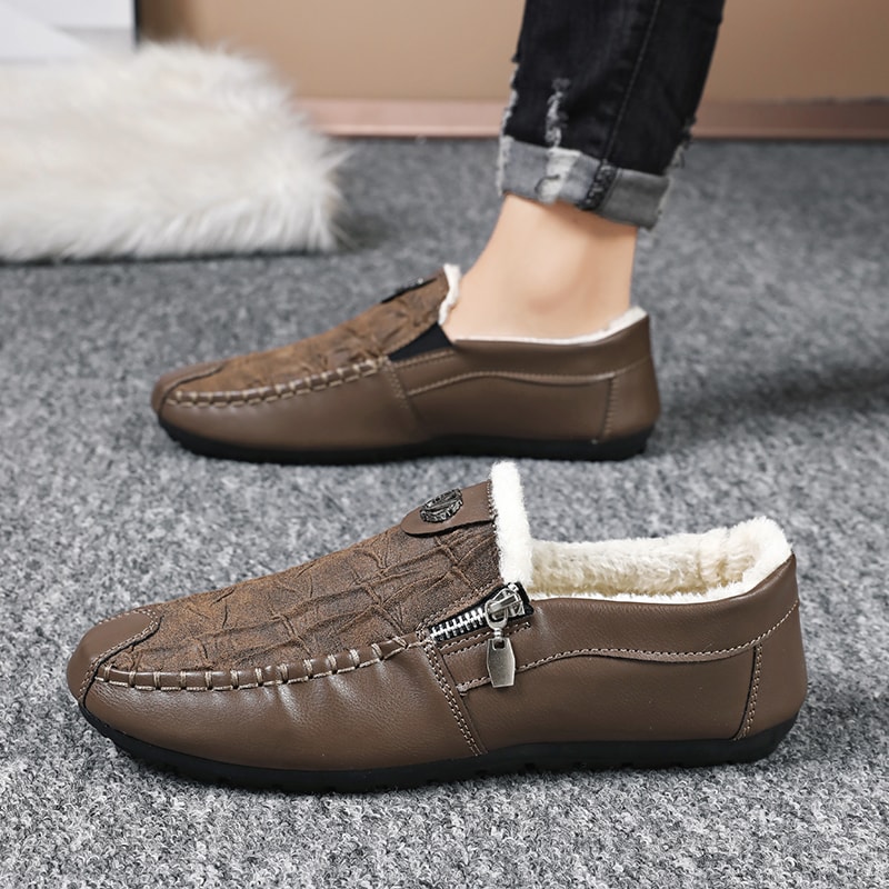 Plush Winter Leather Casual Shoes Comfortable Loafers Lightweight Driving Slipon Shoes For Men Lazy 2