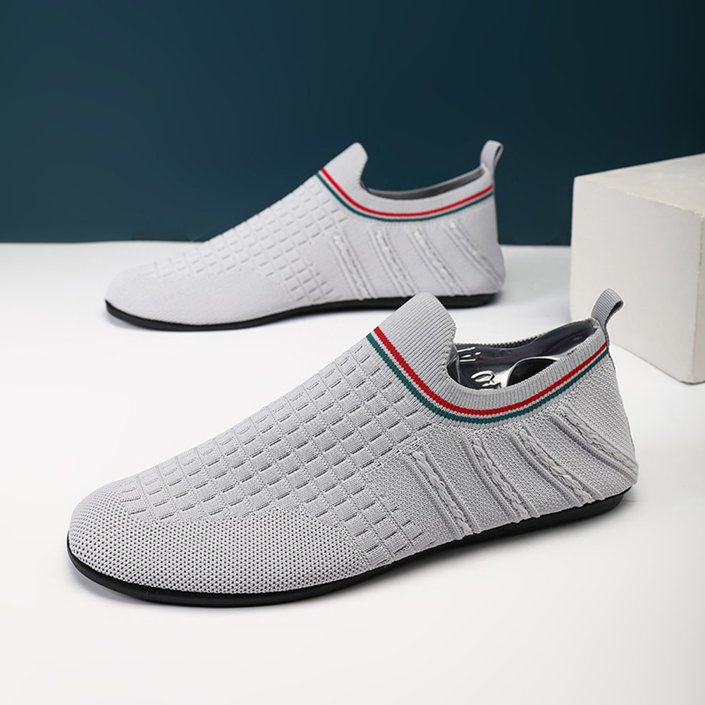 High Quality Outdoor Anti-slip Flats Walking Shoes, Breathable Mesh Summer Classic Fashion Loafers Men Casual Shoes