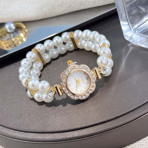 Elegant Pearl Diamond-Encrusted Watch, Vintage Luxury Bracelet Style for Ladies, Convenient Quartz Wristwatch