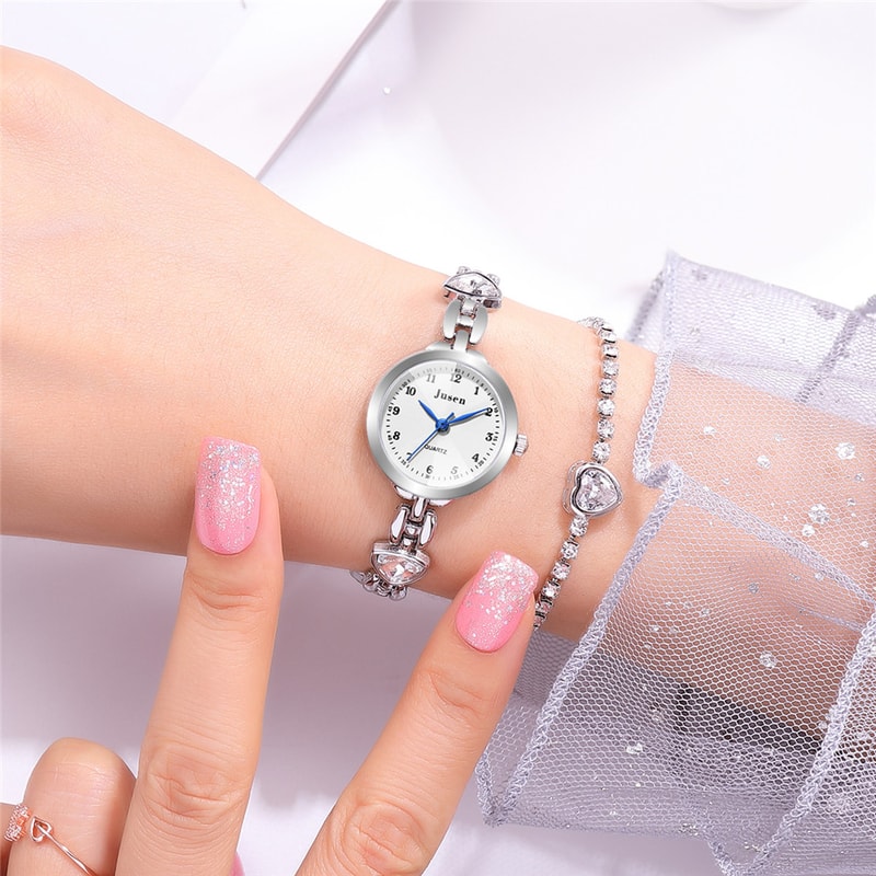 Elegant Fashion Rhinestone Small Dial Quartz Bracelet Women Watch Stylish Women Wrist Watch Luxury 2