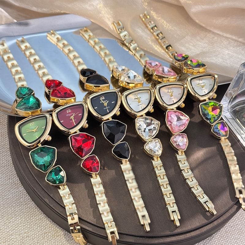 Big Diamond Watch Light Luxury Niche Watch New Color Scheme Irregular Design Stylish Women Fashion 0