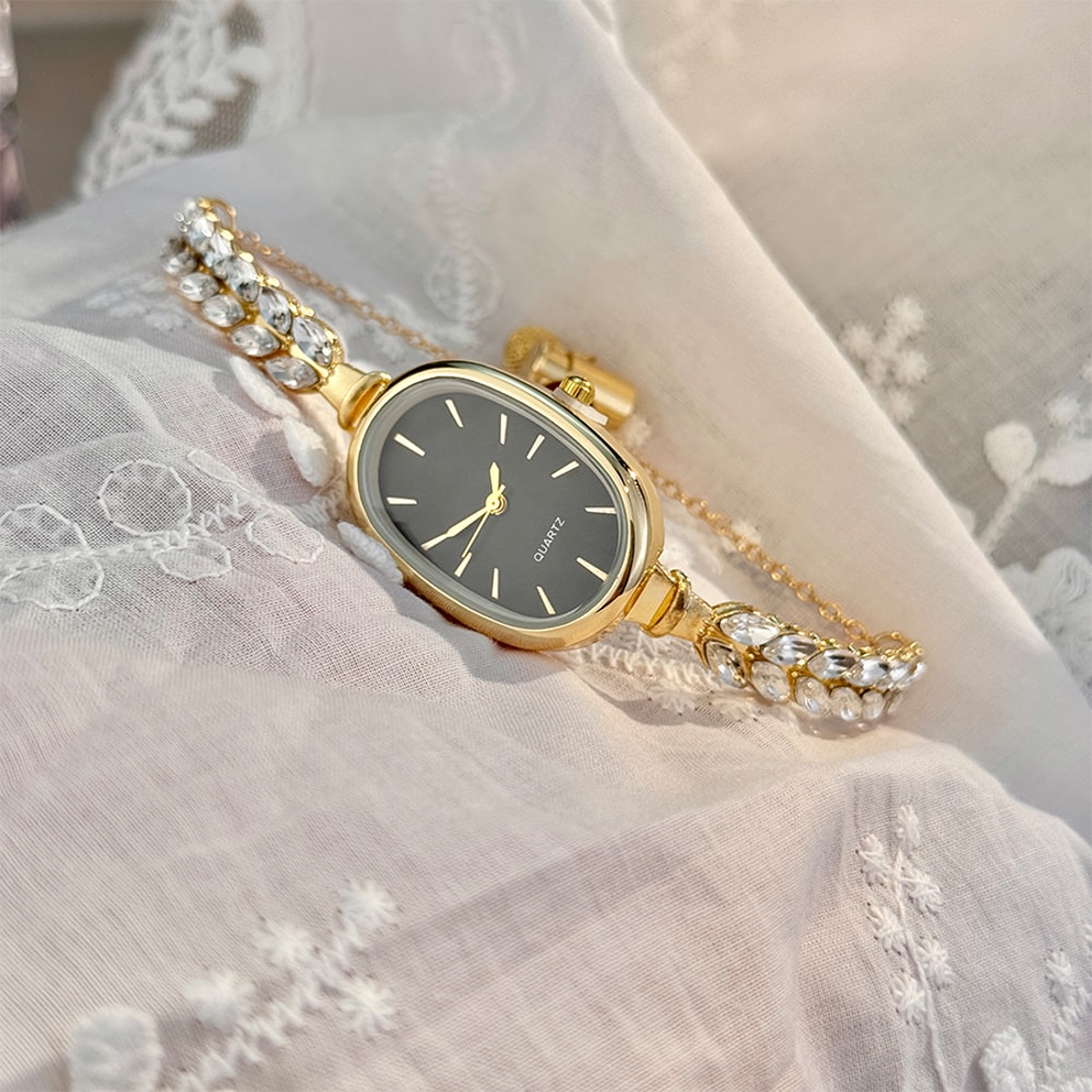 Bestselling Elegant Leaf Embedded Diamond Quartz Watch New Oval Pull Cord Fashion Bracelet 3