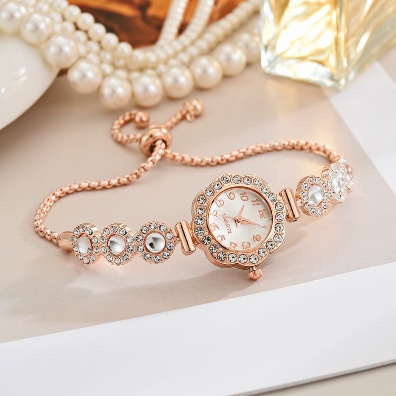 Fashion Ladies Quartz Wristwatch Elegant Rhinestone Women Watches Girls Bracelet Strap Gift Clock 1