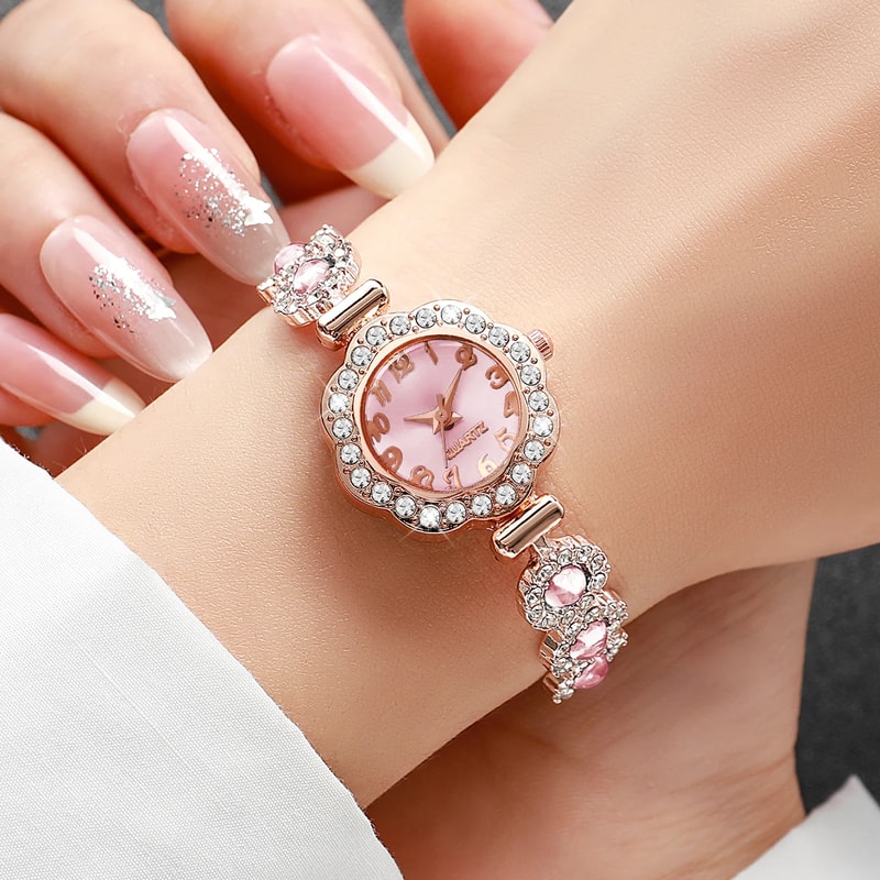 Fashion Ladies Quartz Wristwatch Elegant Rhinestone Women Watches Girls Bracelet Strap Gift Clock 4