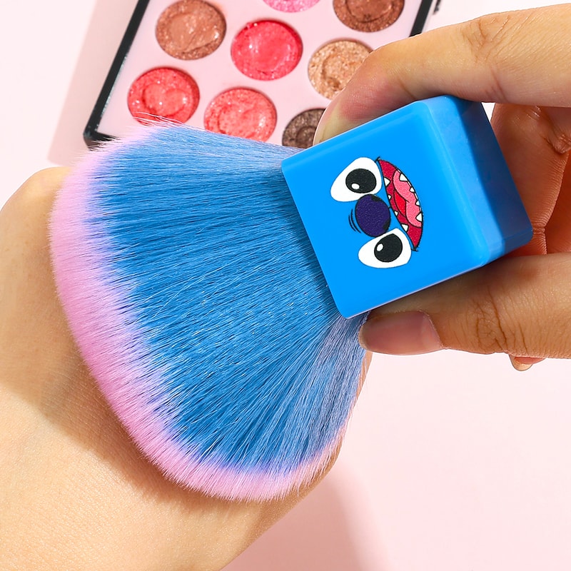 Super Soft Cute Stitch Makeup Brush Party Dance Makeup Brush Loose Powder Brush For Boys And Girls 3