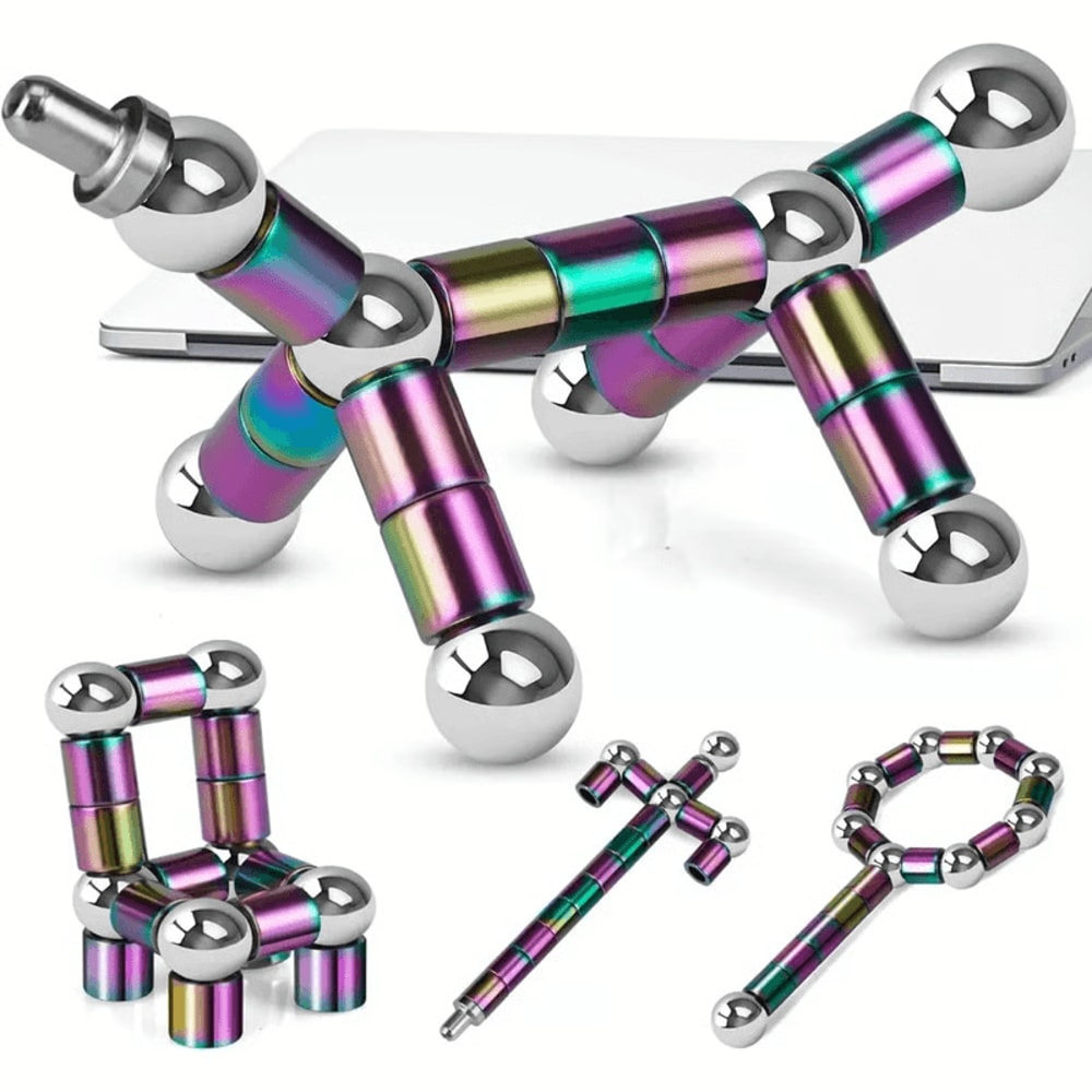 portable fidget tool with magnetic parts