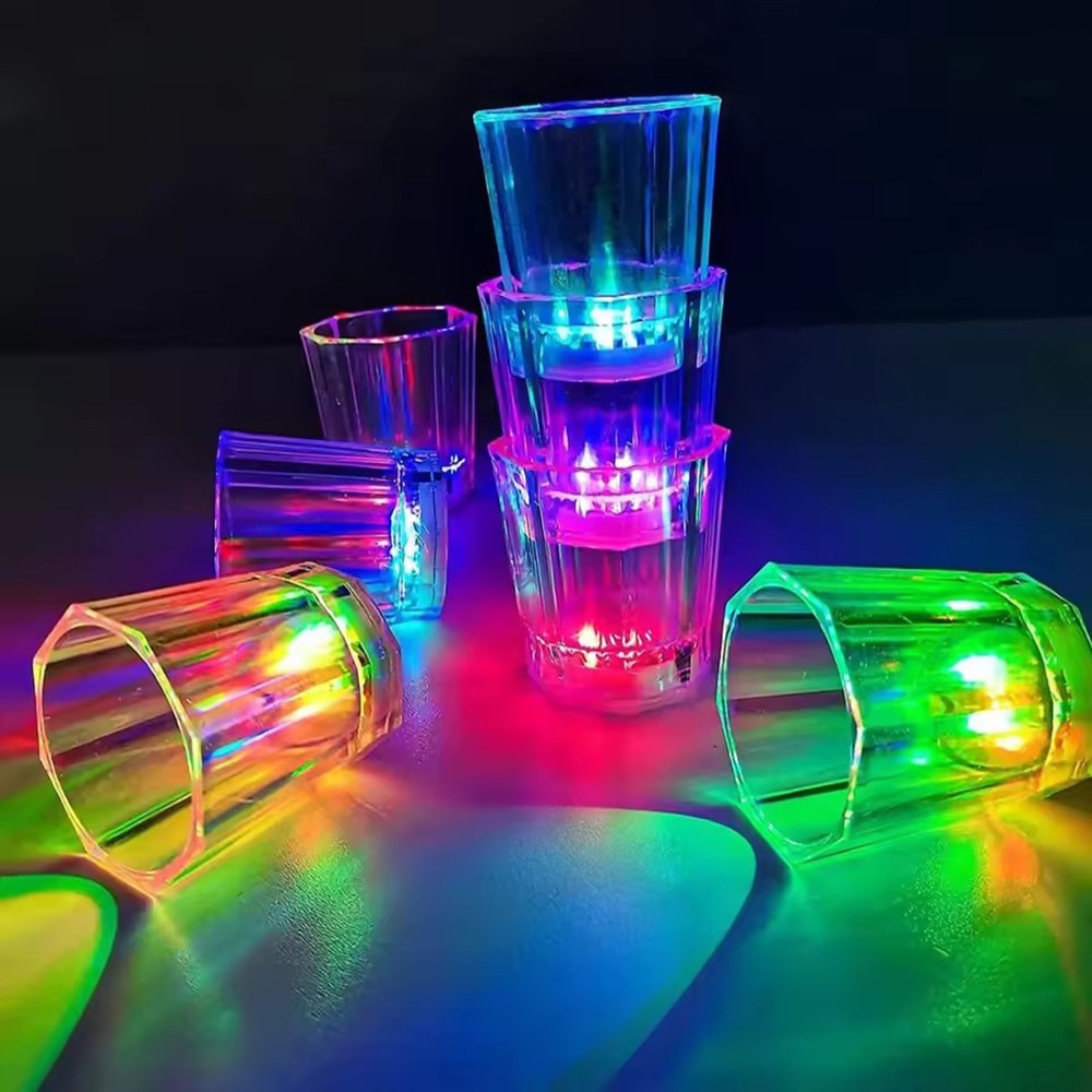Flashing LED Plastic Drink Cup, Colorful Home Bar Beverage Mug for Parties, Whisky and Cocktail Mugs